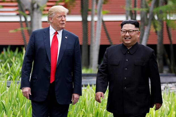 Трамп и Ким Чен Ын.png