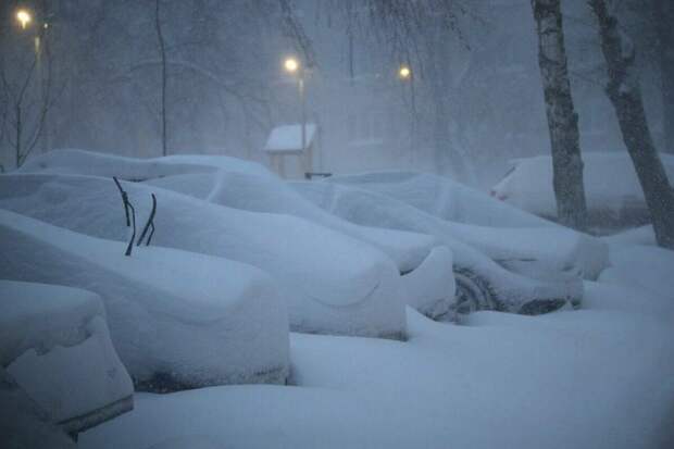 Казан урамнарыннан бер тәүлек эчендә 18 мең тоннага якын кар чыгарылган