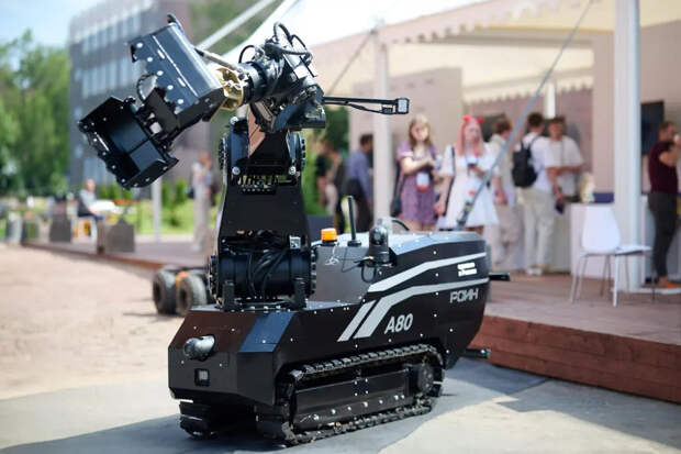 Легкий инженерный робот «РОИН А80» на «ЭнергоТехноФесте»