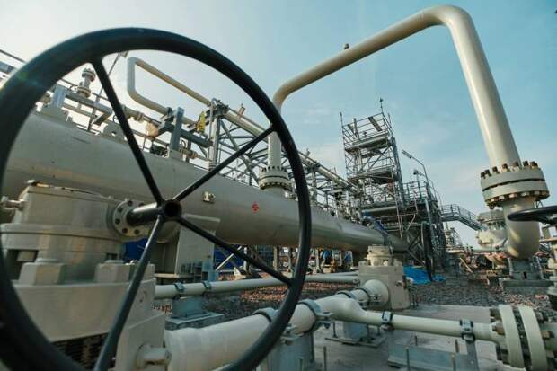 «А говорили, что Россия рухнет»: поляки обсудили газовый кризис в ЕС