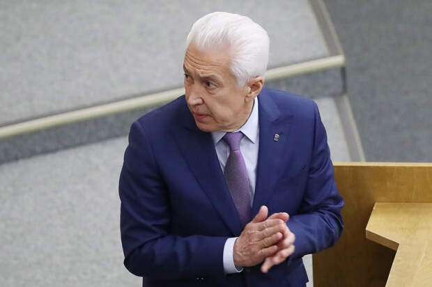 Васильев заявил о консолидации между фракциями в решении задач Президента РФ