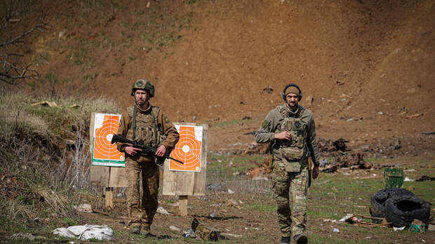 Силовики: тела солдат ВСУ складируют в жилых строениях Мирополья Сумской области