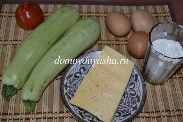 Запеканка из кабачков с помидорами и сыром в духовке