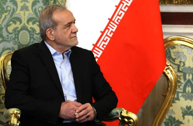 Президент Ирана предупредил США о жестком ответе на давление и агрессию