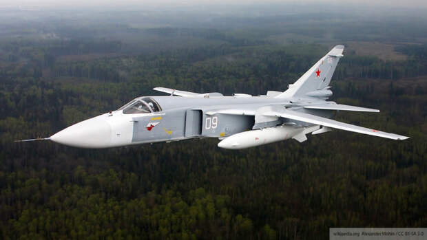 Экипажи Су-24 и МиГ-31 отработали полеты в Заполярье