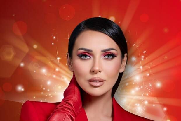 «Сказочный замок»: как выглядит особняк Алсу за 15 лет брака с Яном Абрамовым