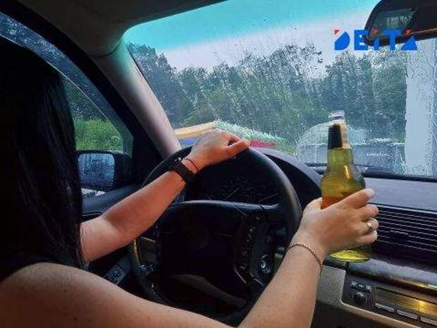 Эксперты раскрыли, сколько можно выпить за рулем