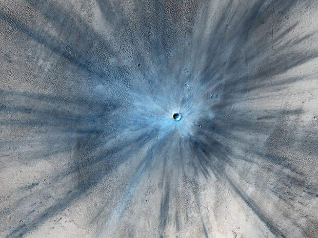Уникальные снимки Красной планеты, сделанные Mars Reconnaissance Orbiter