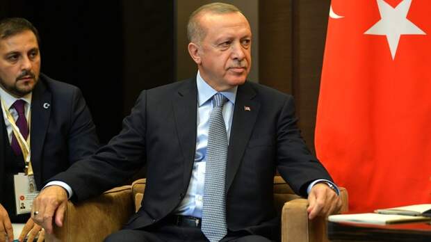 Удар в спину? Эрдоган обвинил Россию в несоблюдении договорённостей