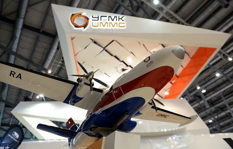 Макет самолета L-410 