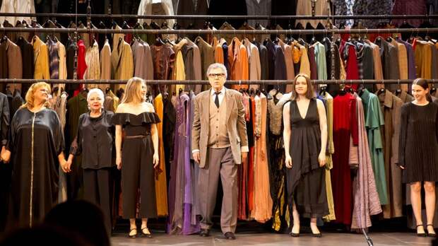 Сердце в нокауте: на фестивале «Его величество театр» в Омске представили спектакли о великих актерах