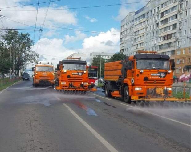 За сутки с улиц Тулы собрали и вывезли 28 кубометров смета