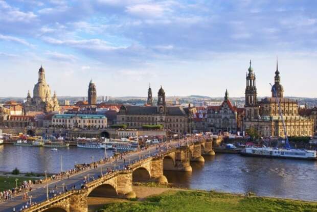 Dresden Silhouette