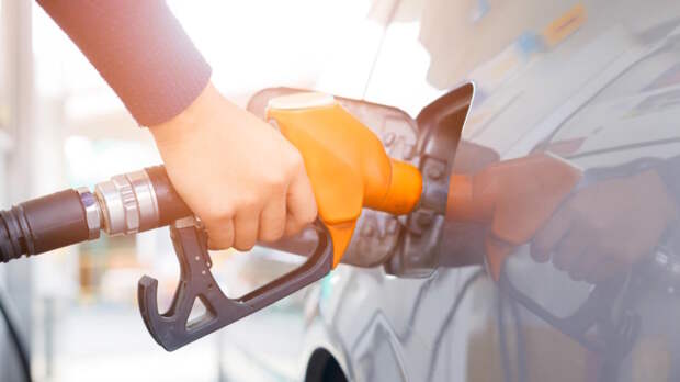 В России планируют сгладить колебания биржевых цен на топливо