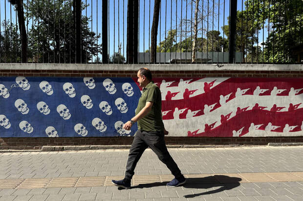 Bloomberg: США уведомили союзников об отказе от наземной операции в Иране