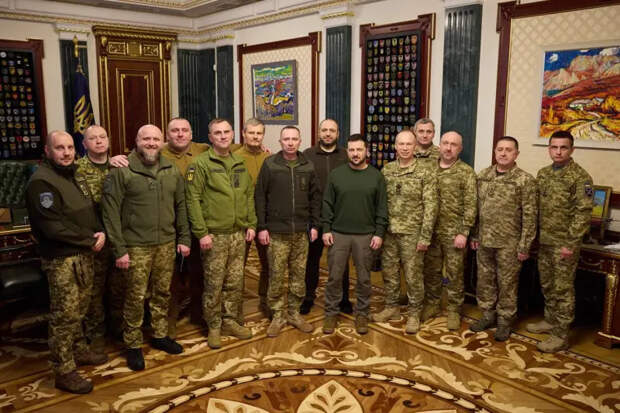 Глава киевского режима на фоне неудач на фронте анонсировал новое контрнаступление ВСУ в 2024 году