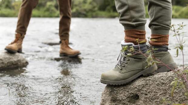 Как выбрать обувь для летней рыбалки
