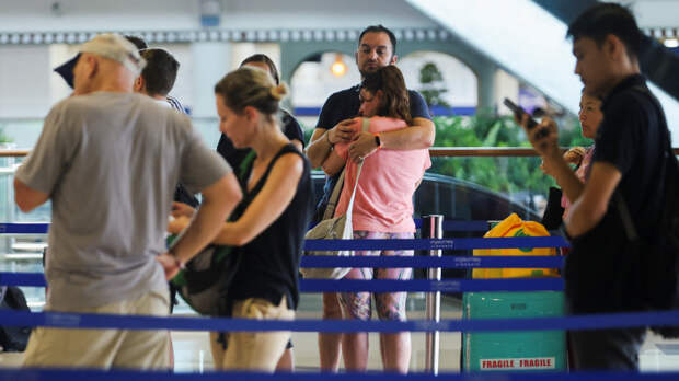 «На юг лететь не можем»: авиаэксперт о закрытом небе и ловушке для туристов