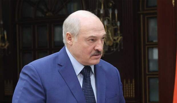 Лукашенко скорее уничтожит всю страну, чем откажется от власти – политолог Суздальцев