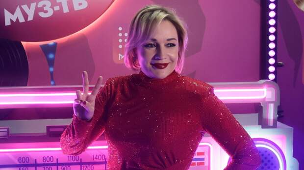 Появились подробности об увольнении танцоров Булановой