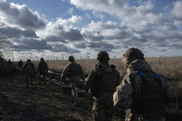 Власти Эстонии заявили, что готовы обучить украинских солдат