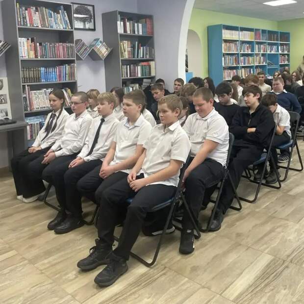 Школьники Хатукая узнали о работе власти на встрече "ГосСтарт.Диалог"