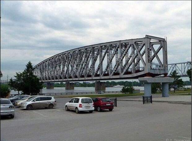 Памятник мосту. Новосибирск Прикольные памятники, факты