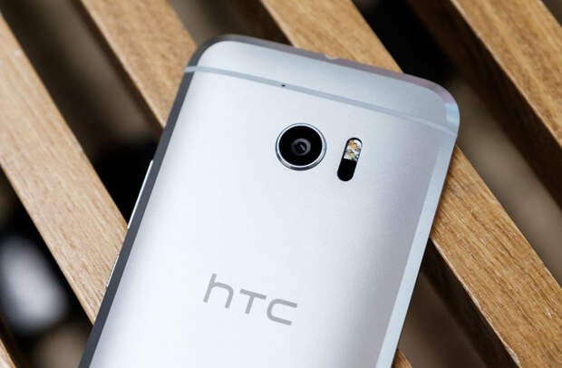 HTC-One-offi-5