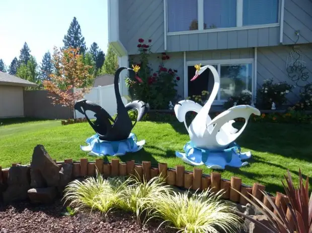 Поделки из шин — интересные и креативные идеи украшения сада и участка