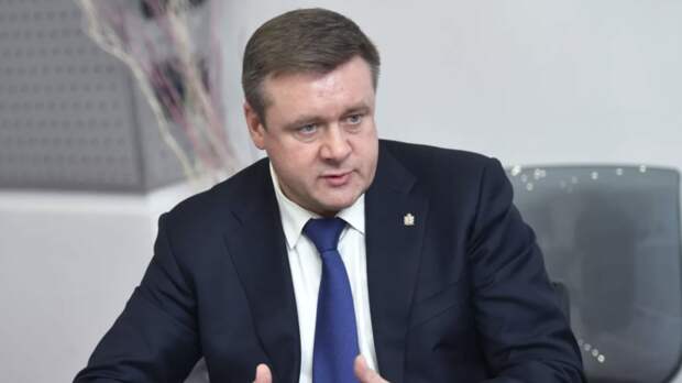 Экс-губернатора Рязанской области Любимова обвиняют во взятках на 270 млн рублей