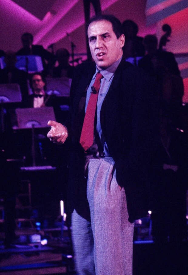 Как живет Адриано Челентано, которому исполнилось 88 лет: вы не узнаете легенду кино (фото) | maximonline.ru