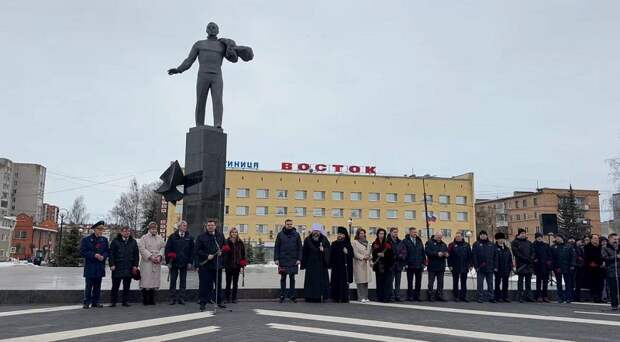 На Смоленщине почтили память Юрия Гагарина