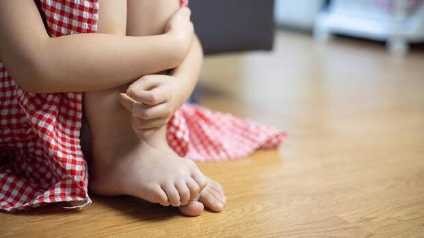 Без чувств: психолог объяснил, чем опасна тактильная гиперчувствительность у ребенка