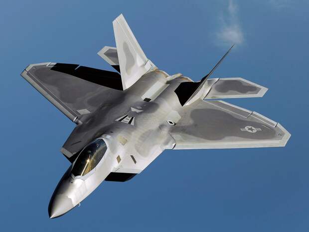 Истребитель пятого поколения ВВС США F-22. Источник изображения: 