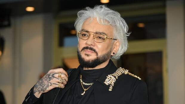 Киркорова оштрафовали за курение в аэропорту Барнаула