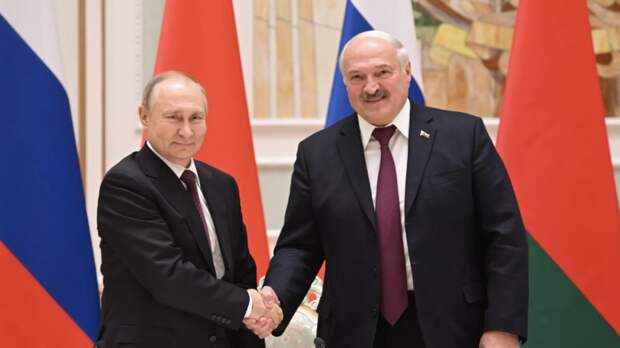 Посол Белоруссии: Лукашенко и Путин обсудят учения с тактическим ядерным оружием