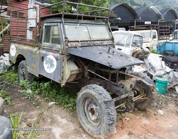 Дом престарелых Land Rover'ов в Малайзии land rover, Нагорье Кэмерон, авто, заброшенные авто, малайзия, олдтаймер, ретро авто, туризм
