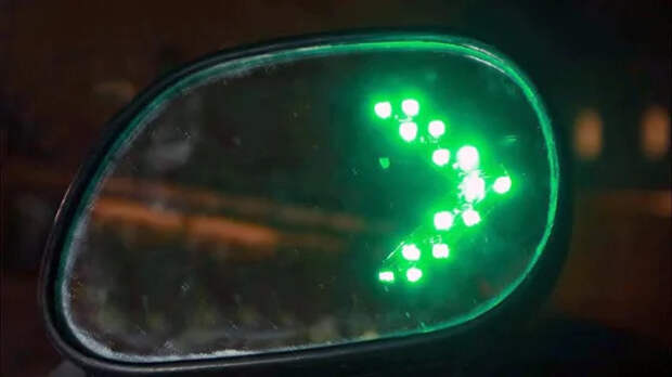 Сделать LED повторители поворотников в зеркалах заднего вида