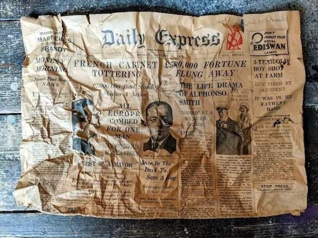 21. "Нашел старую газету 1934 года под половицами своего дома в Лондоне" 21. "Нашел старую газету 1934 года под половицами своего дома в Лондоне"