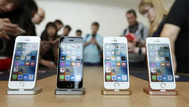 В РФ стартуют продажи iPhone SE, эксперты не ждут ажиотажного спроса