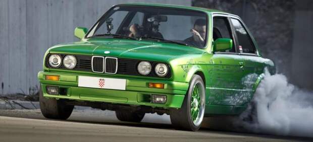 Тюнингованный BMW 3-Series E30. Тюнингованный BMW 3-Series E30.