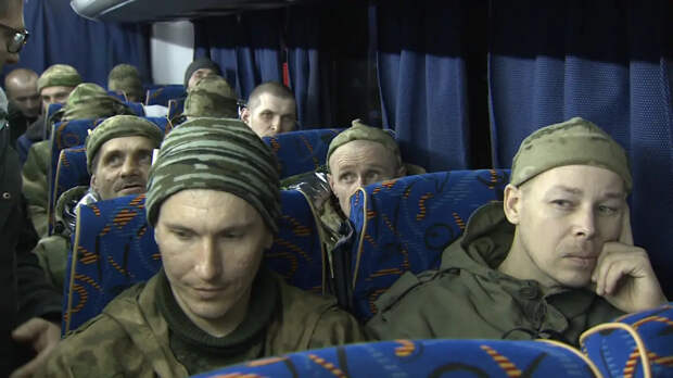 В России за год 417 тыс. человек заключили контракт с Минобороны