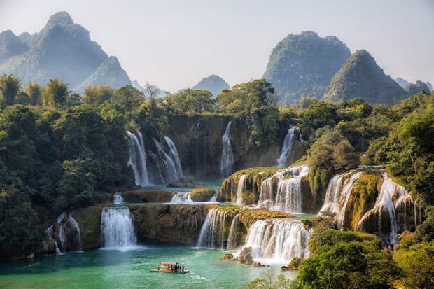 10 самых красивых водопадов в мире. Фото