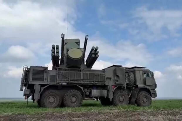 «ВХ»: в зоне СВО замечены модернизированные российские «Панцири-С1М»