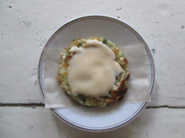 Мини-пирог из картофельных коржей - оригинальная и очень вкусная закуска