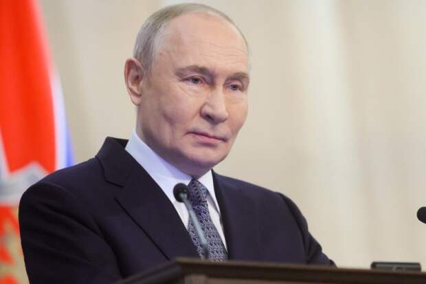 Путин: работа деятелей культуры служит вдохновением для страны