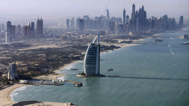 При ударах Ирана по ОАЭ россияне не пострадали