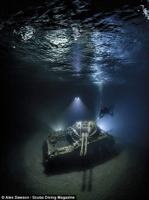 Alex Dawson's shot of a tank in Tala Bay, Jordan, won him the top prize in the wide-angle category. The machine, an M42 Duster, was sunk by the Jordanian Royal Ecological Society to make a snorkel and dive attraction