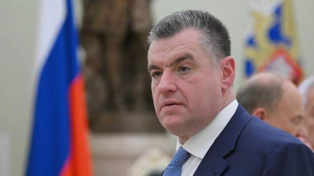 Слуцкий: я был невероятно наивен — мог в переходе купить путёвки на Канары