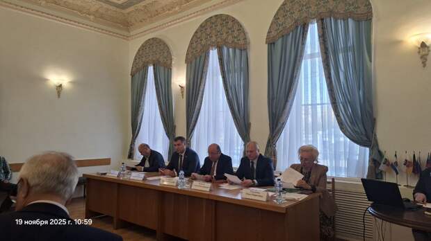 Сегодня в рамках гражданского форума общественной палаты Краснодара работает ещ